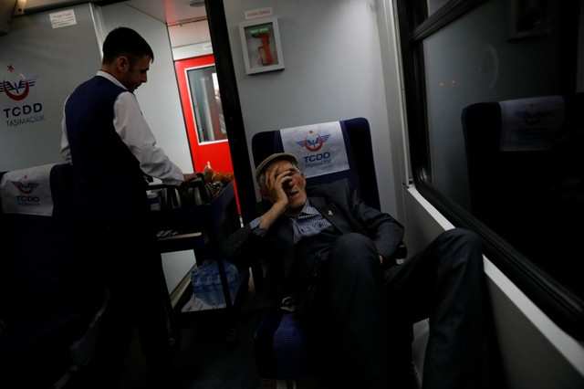 Interesting pictures of Turkey’s Eastern Express puts romance back on tracks