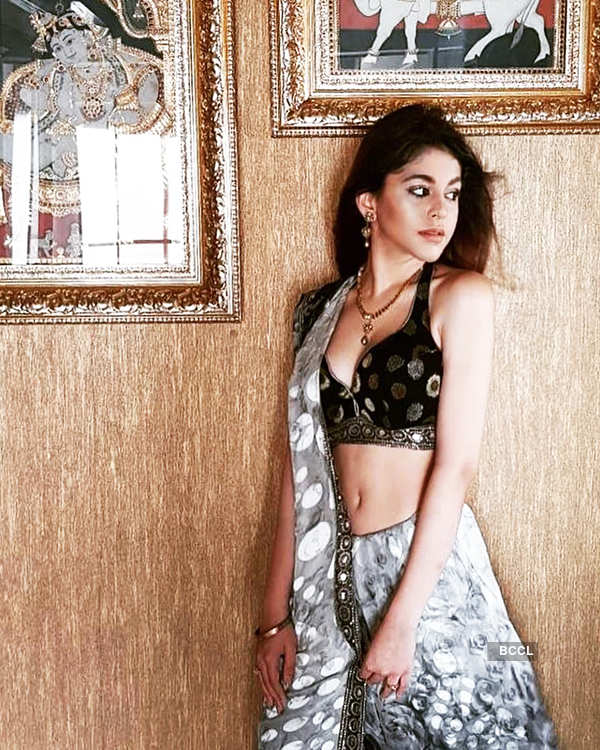 Bewitching pictures of Pooja Bedi’s daughter Alaya Furniturewalla you simply can’t miss!