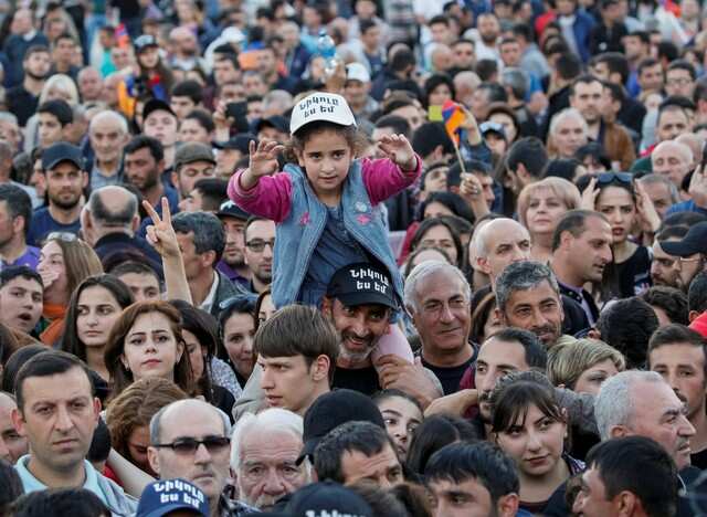 Fresh protests erupt in Armenia amid political deadlock
