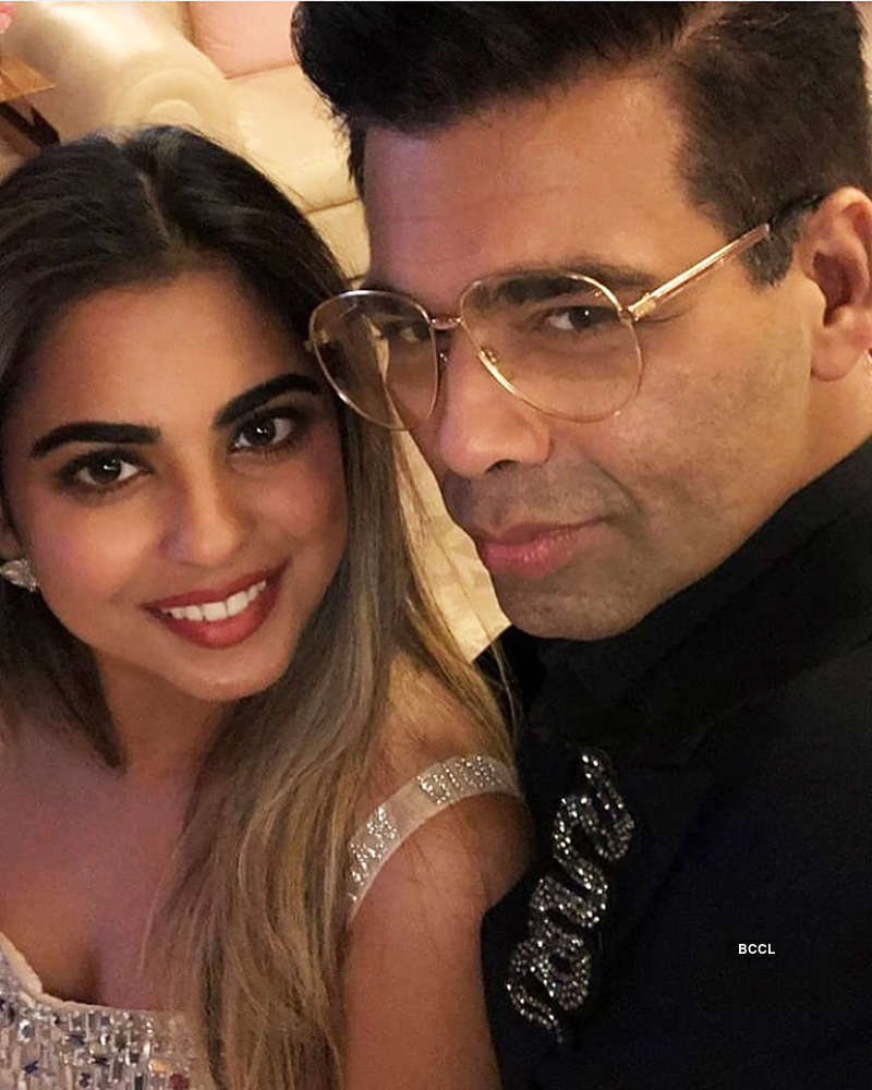 Wedding bells for Isha Ambani! Anand Piramal gets engaged to Mukesh Ambani's daughter, see pictures