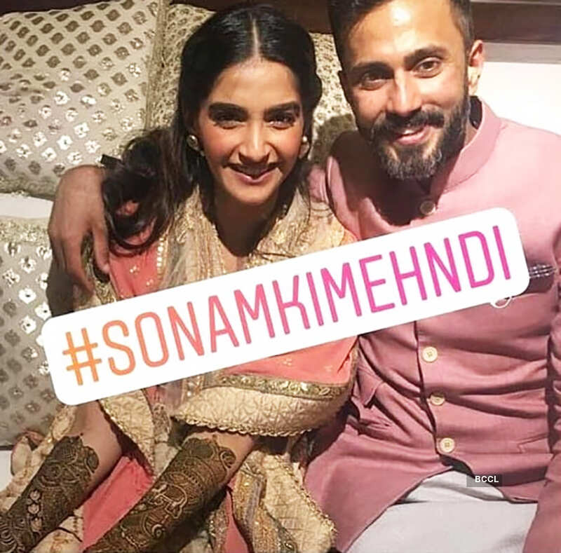 Sonam Kapoor&rsquo;s mehendi photos