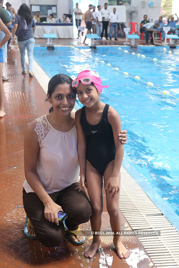 Swimming competition at Tollygunge Club