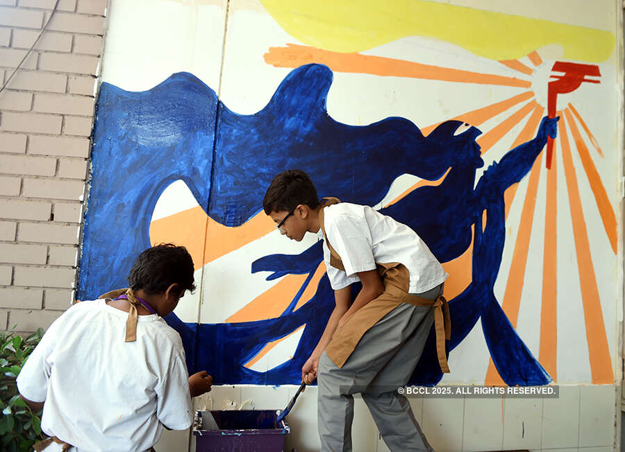 Graffiti painting at Mini Secretariat