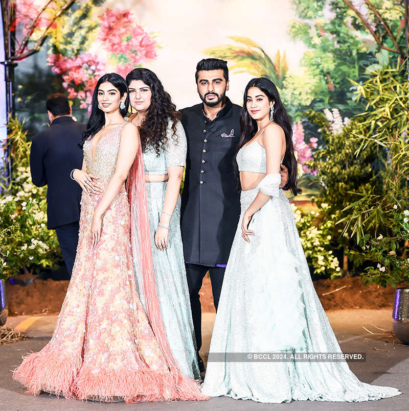 Best shots from Sonam Kapoor & Anand Ahuja’s starry wedding reception