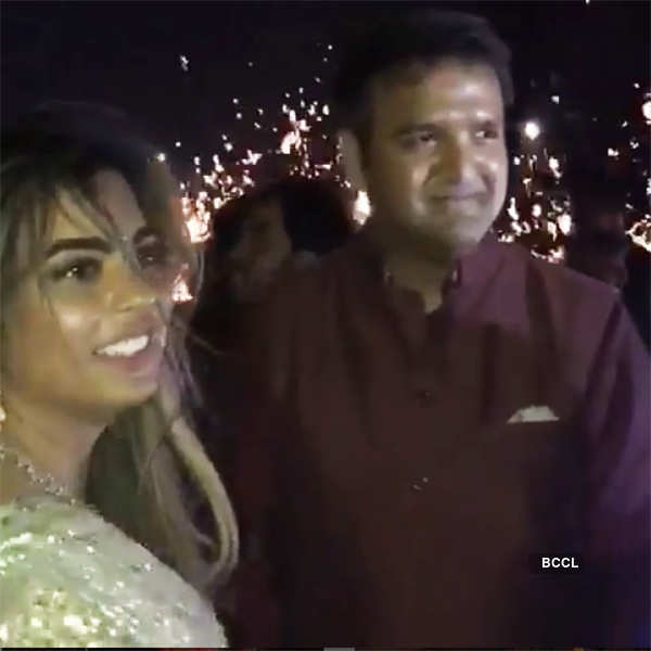 Inside pictures from Isha Ambani & Anand Piramal’s engagement