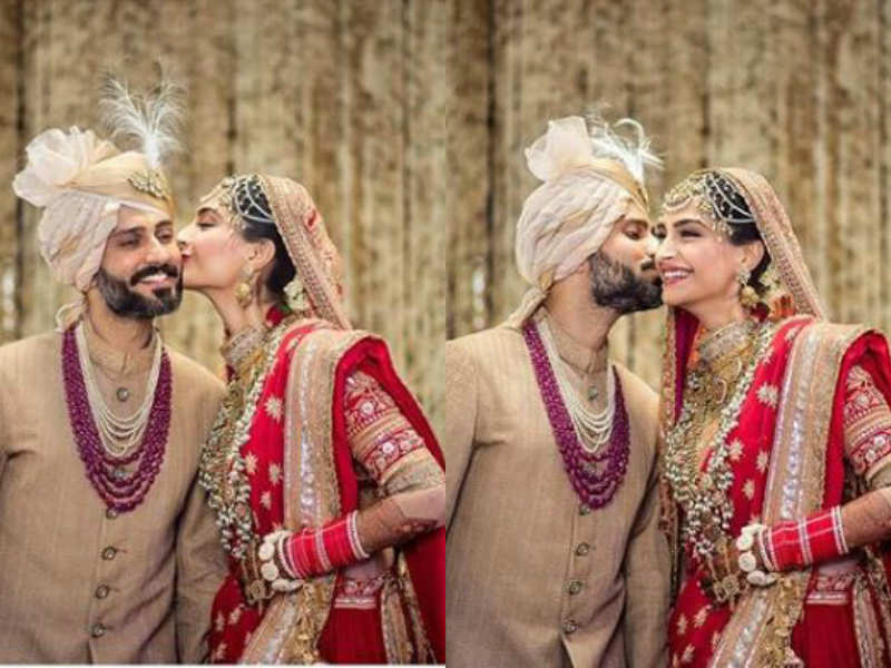 These latest pictures from Sonam Kapoor and Anand Ahuja's 