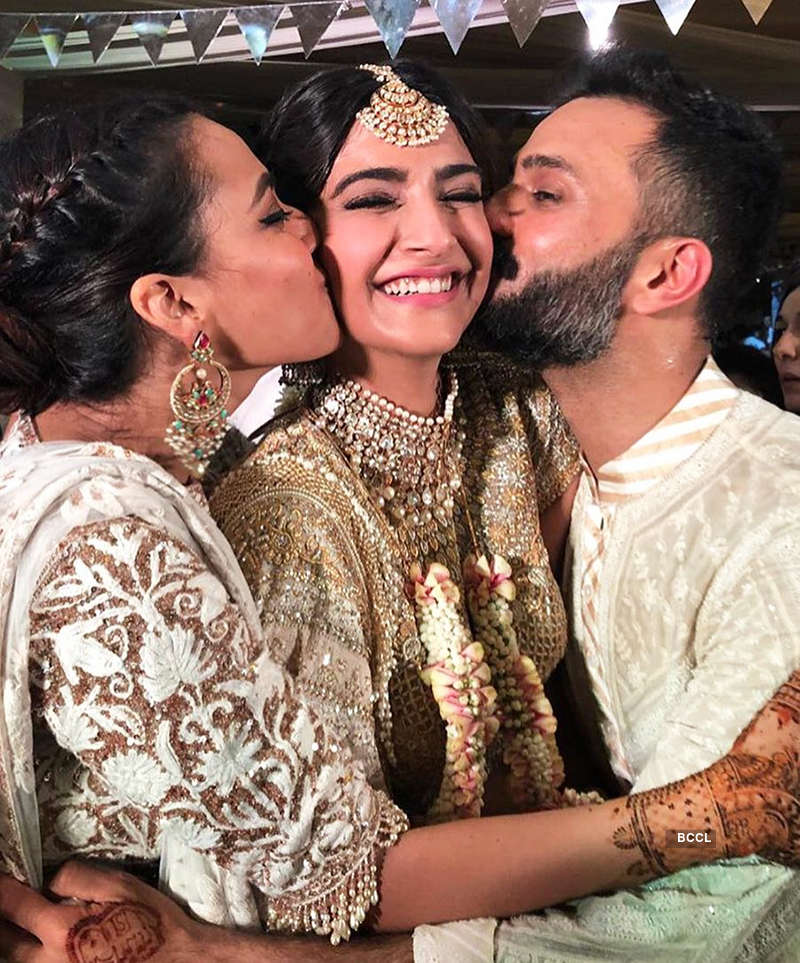 Inside pictures from Sonam Kapoor and Anand Ahuja’s Halloween party