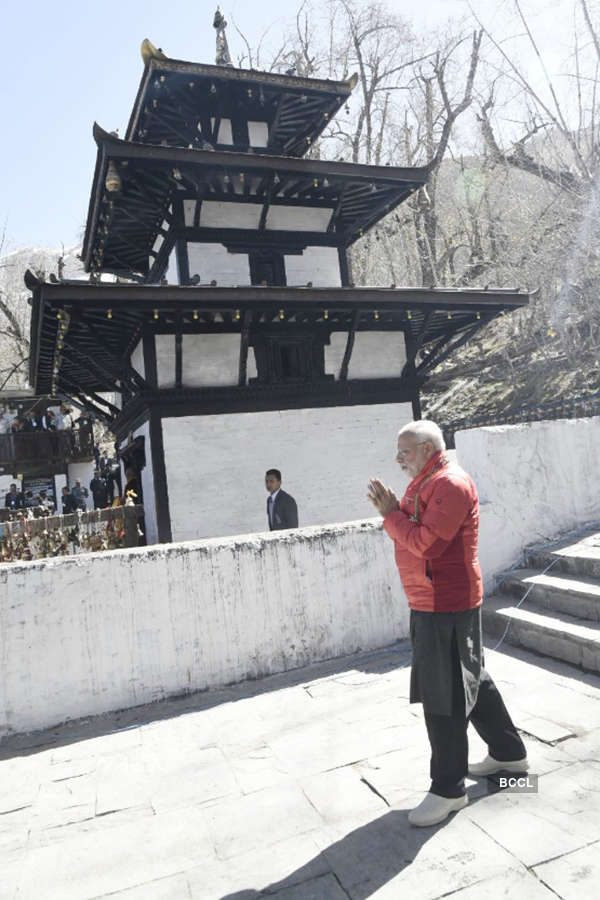 PM Modi offers prayer at iconic Muktinath Temple