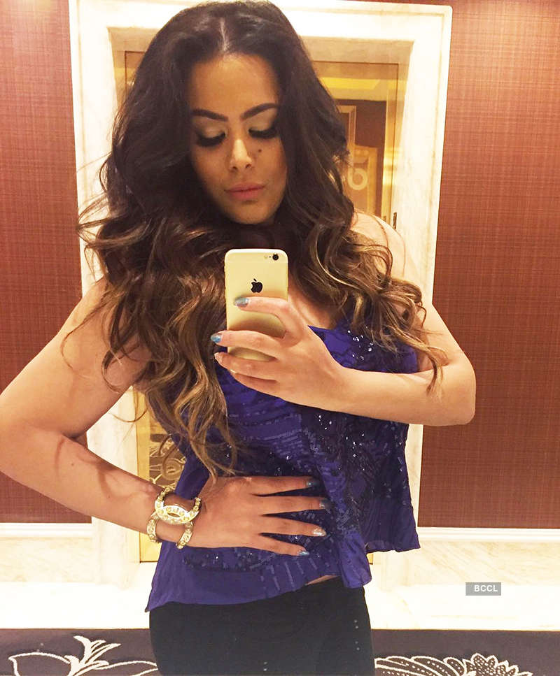 Glamorous pictures of Sanjay Dutt's daughter Trishala Dutt you simply can’t give a miss!