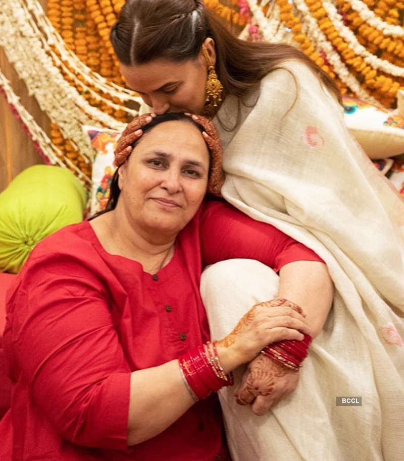 These unseen candid pictures from Neha Dhupia's wedding will blow away your mind!