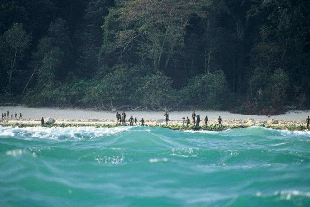 north-sentinel-island-where-people-are-still-uncivilised-times-of