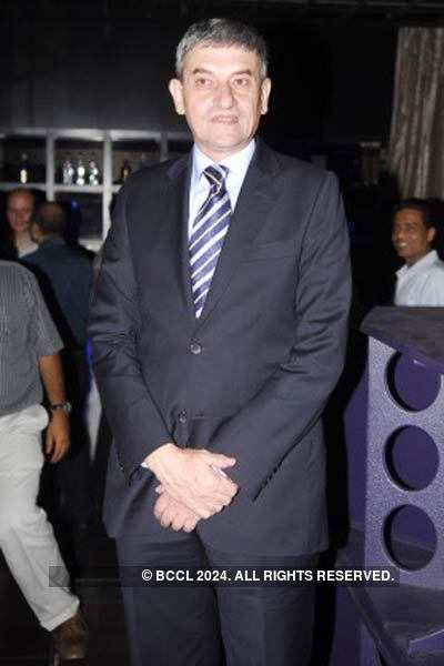 French consulate's farewell bash