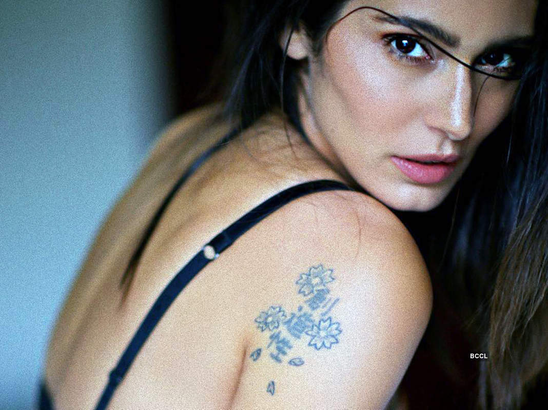 Bruna Abdullah is creating waves on the internet with her striking pictures