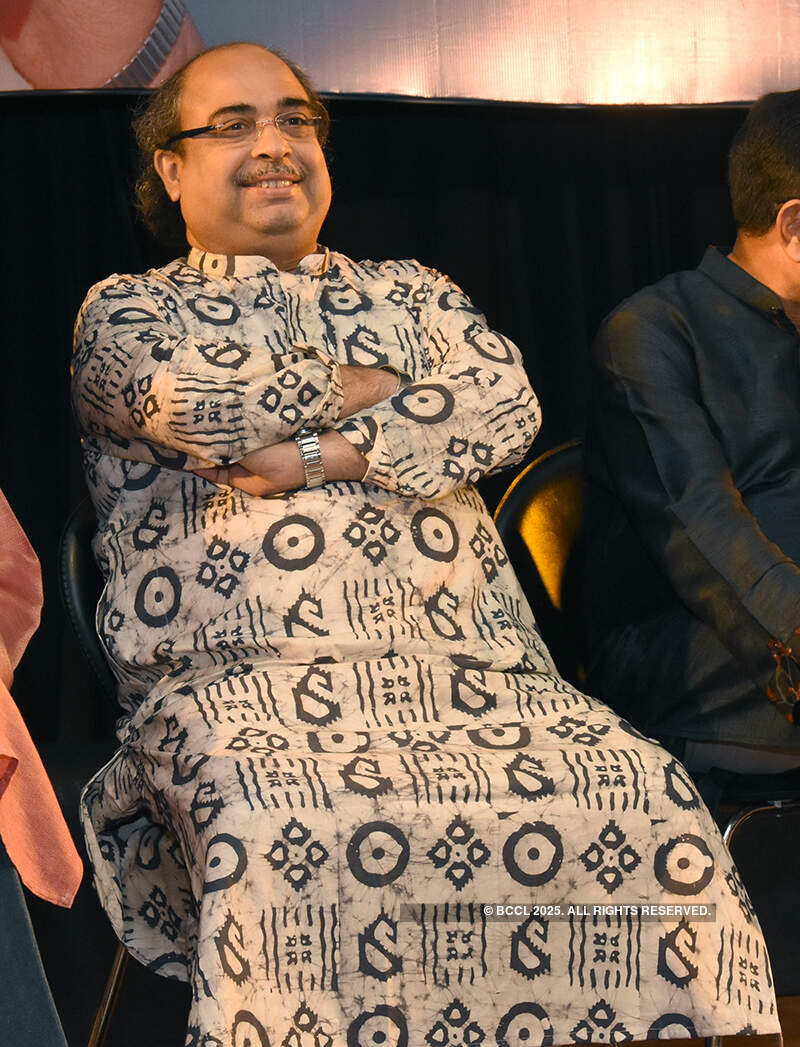 Pt Tejendra Narayan Majumdar