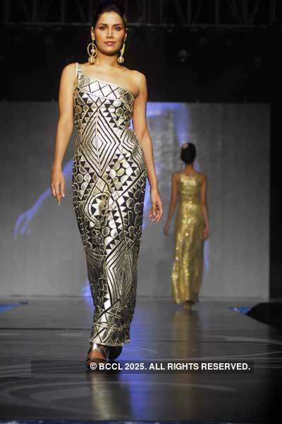 Azeem Khan '10