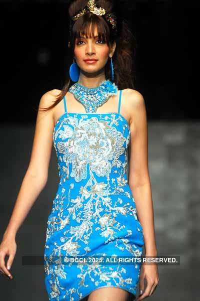 Azeem Khan '10