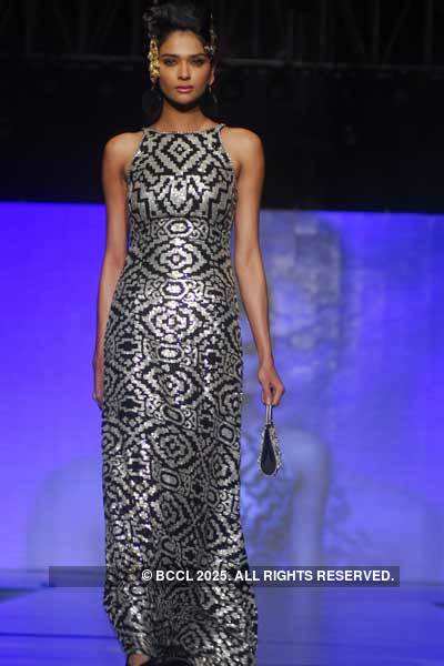 Azeem Khan '10