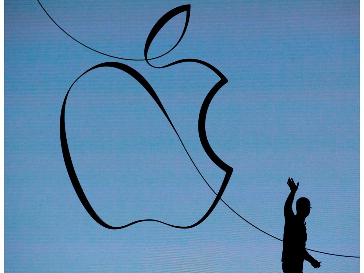 Apple had sought $1 billion