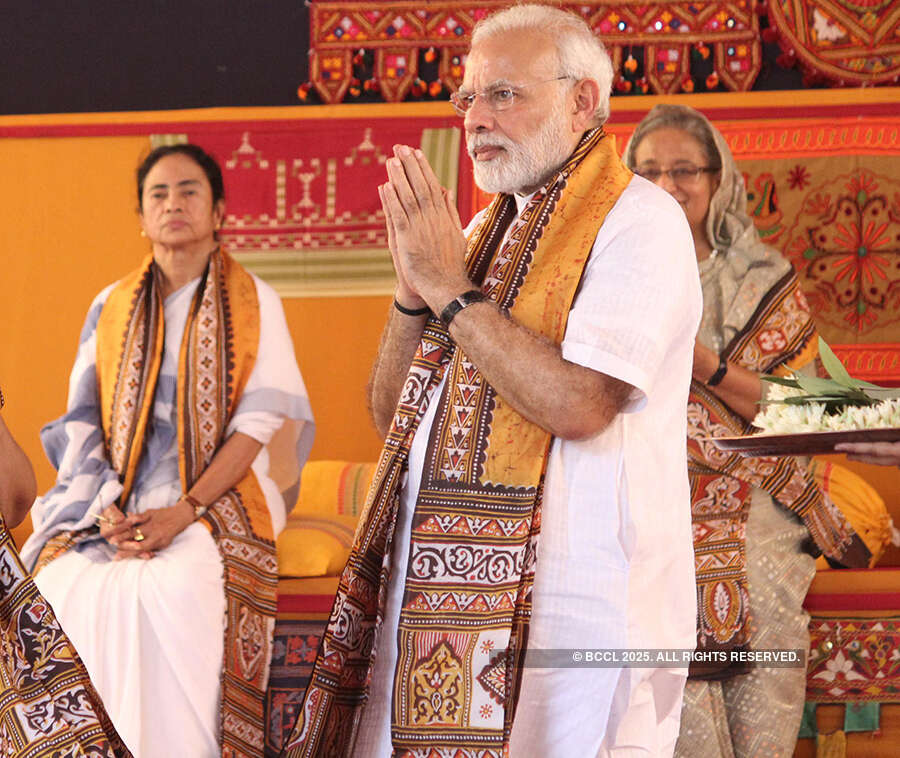 Narendra Modi, Sheikh Hasina attend Visva-Bharati University's convocation ceremony