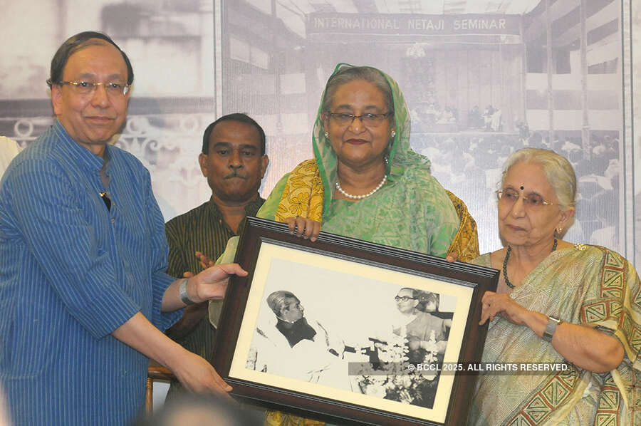 Bangladesh Prime Minister Sheikh Hasina visits India