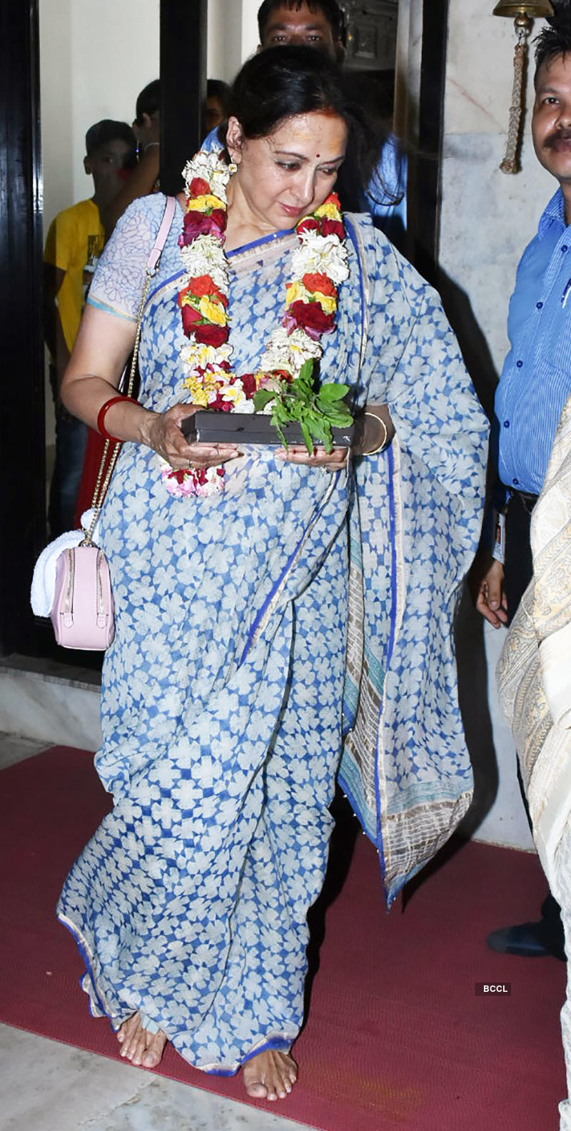 Pictures of famous personalities at shrines