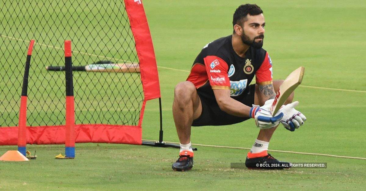 Virat Kohli goes through light training