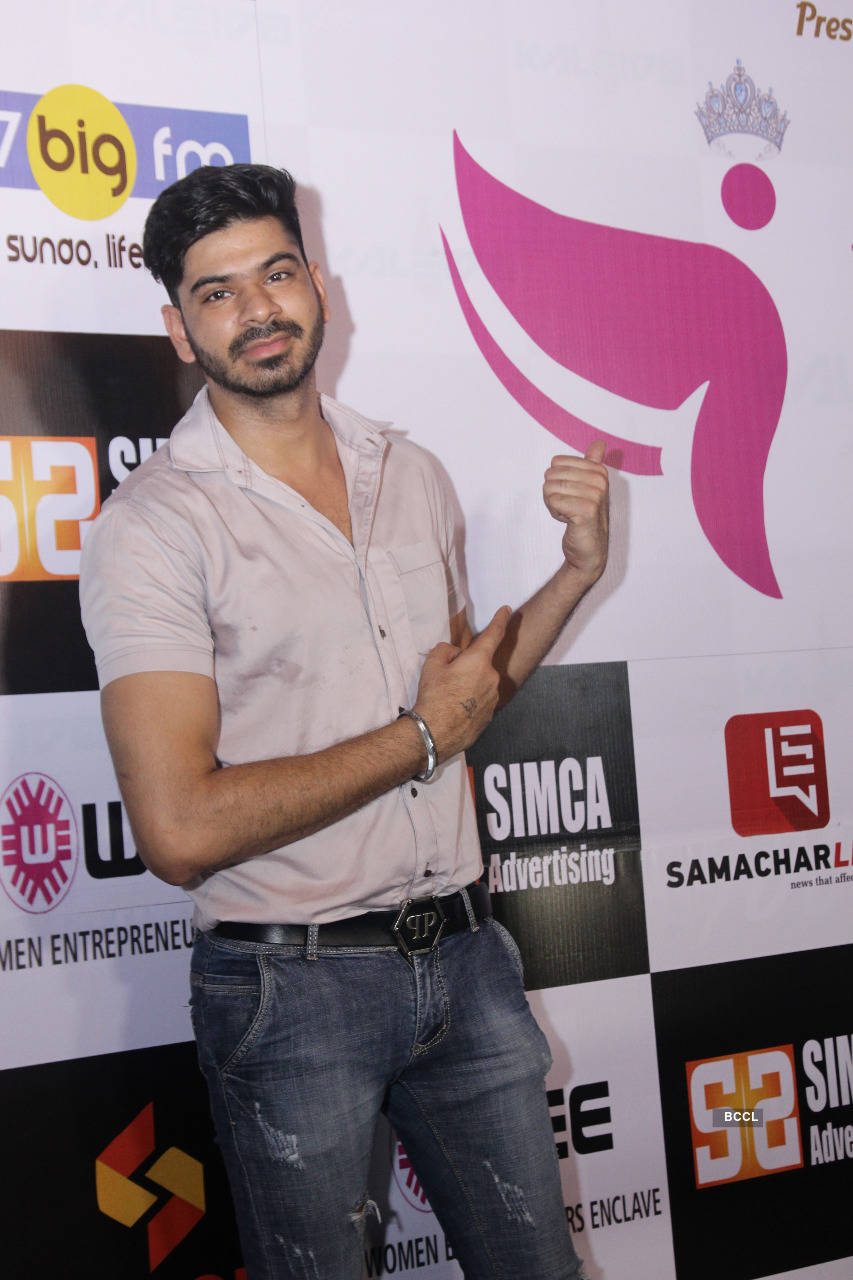 Karan Singh Prince announces Sheque Mrs India among other celebrities...