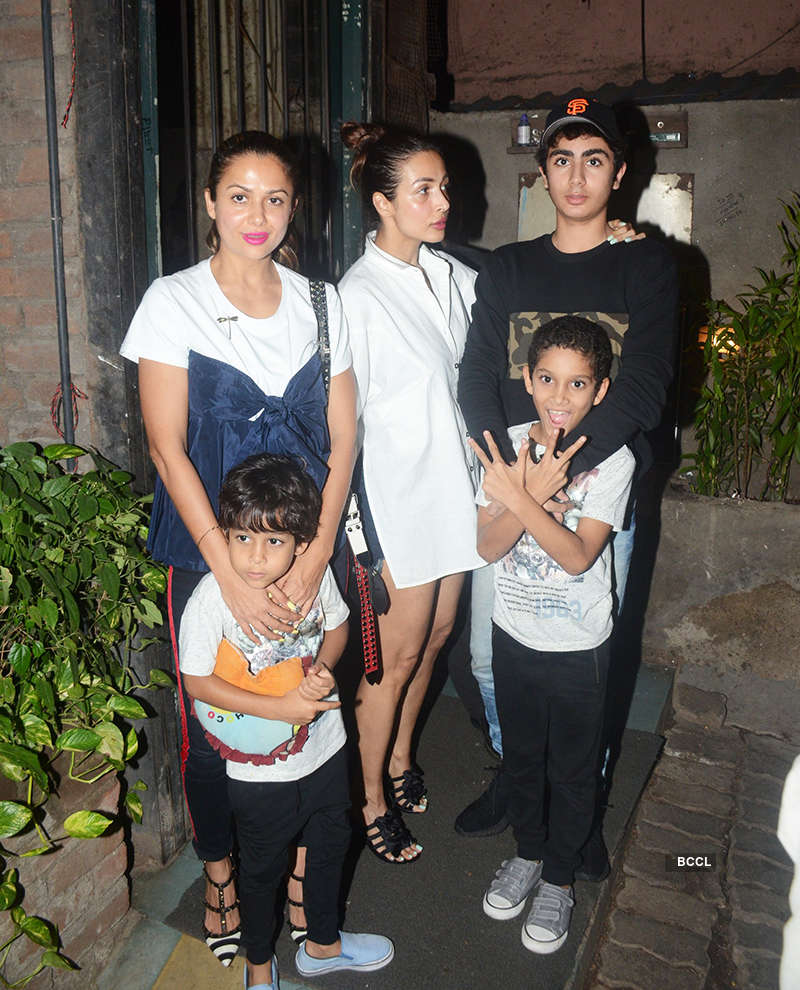 Arbaaz Khan dines with ex-wife Malaika Arora & kids amid IPL betting controversy