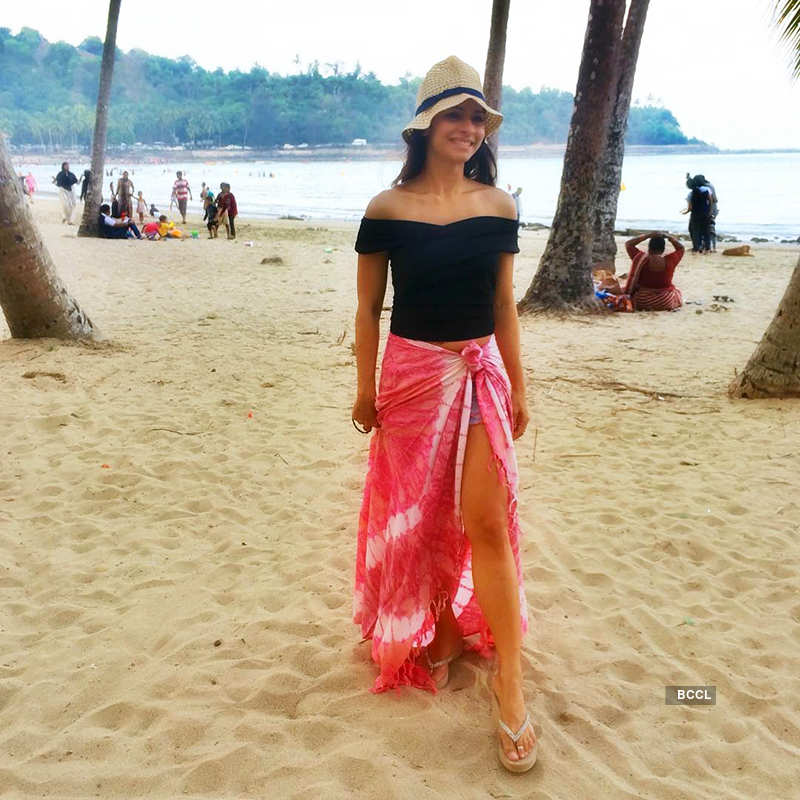 Tanishaa Mukerji is turning up the heat with her vacation pictures