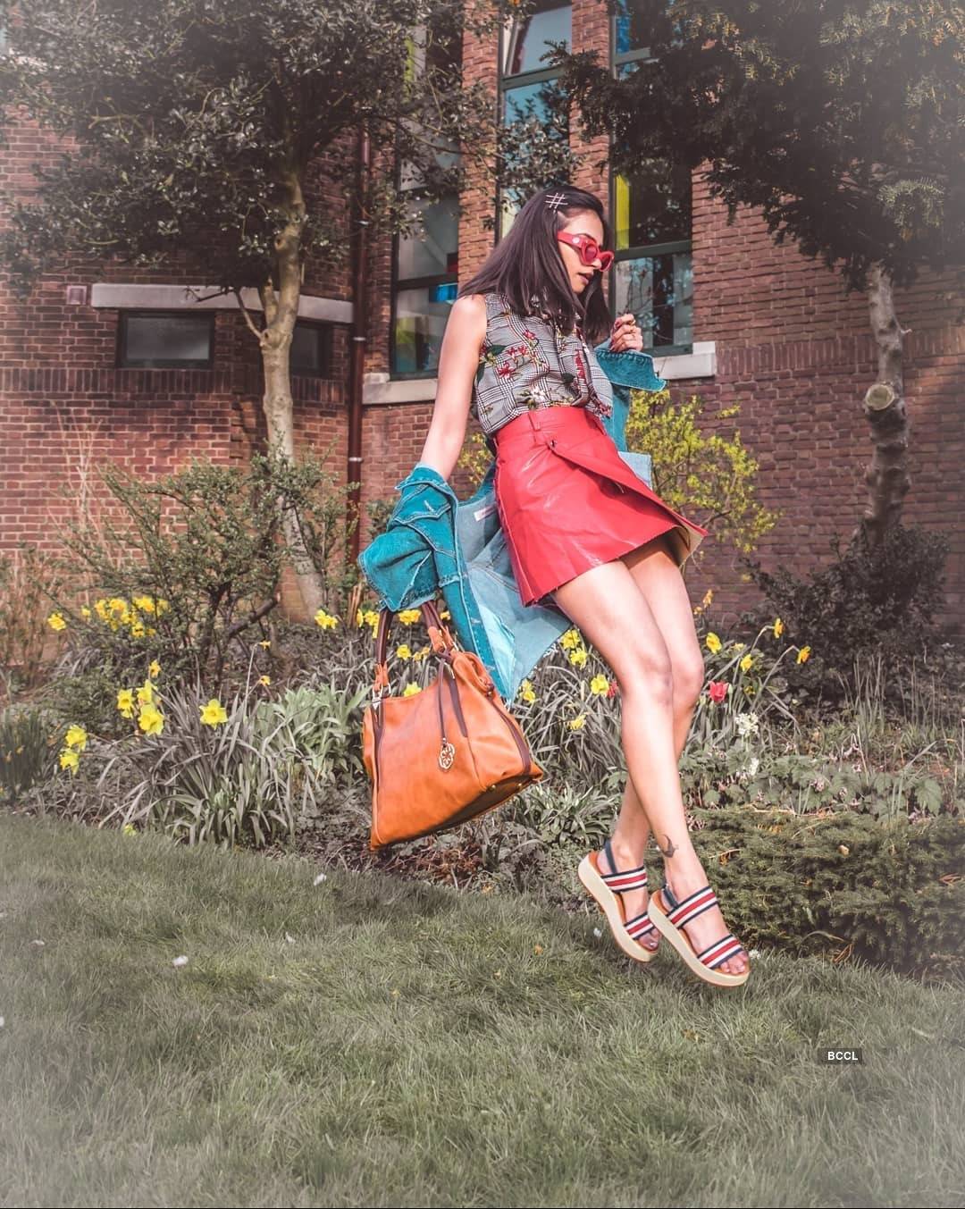 Meet the gorgeous Shraddha Singh, a ‘Coder-turned-Creative’ blogger & model