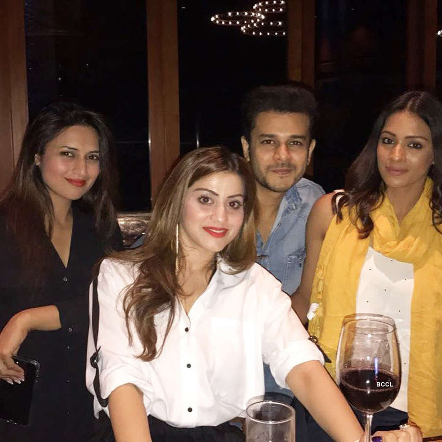 TV stars attend Vikaas Kalantri’s wife’s birthday party