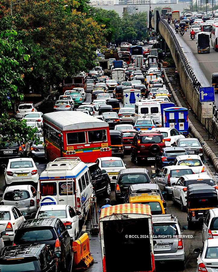 Mumbai braces for heavy rains, waterlogging in many areas