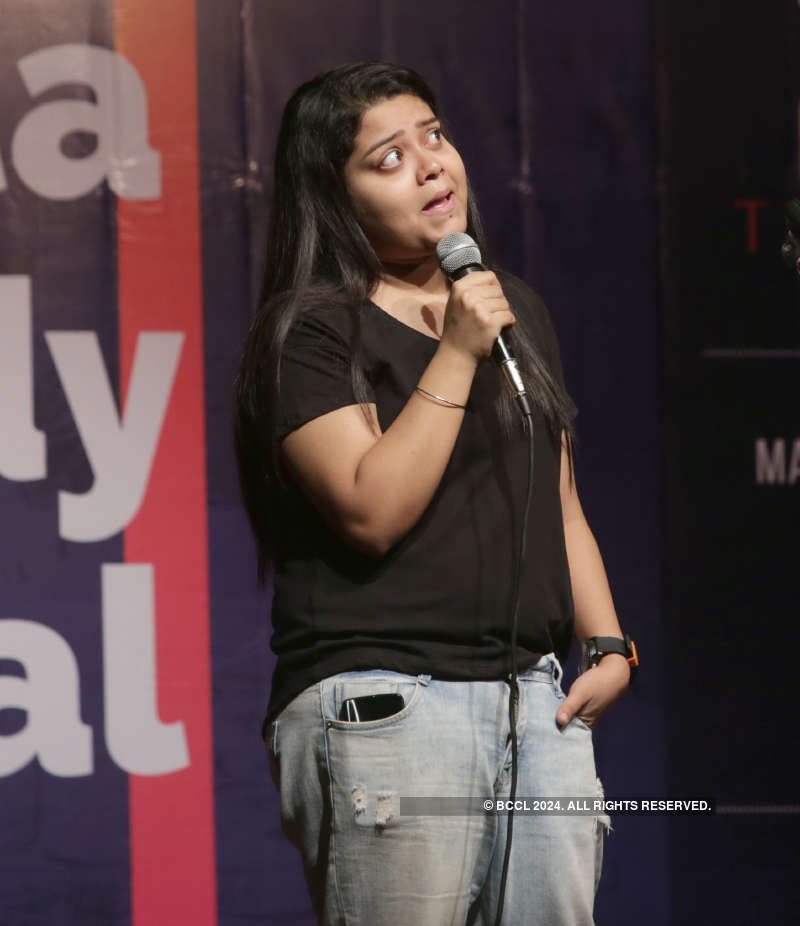 Stand-up comedians leave fans in splits at Kolkata Comedy Festival