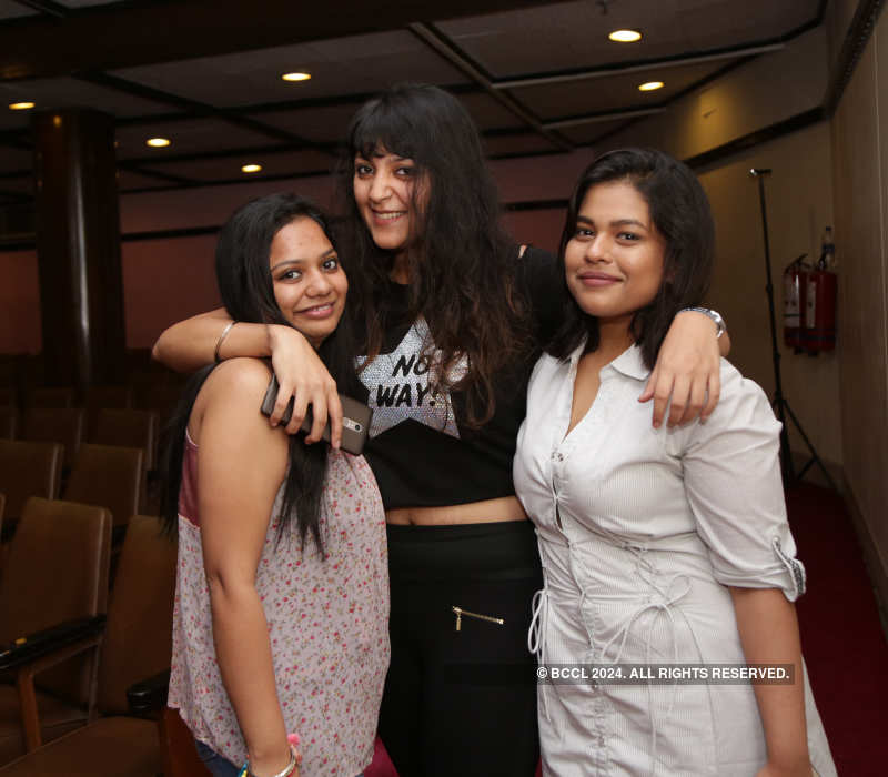 Stand-up comedians leave fans in splits at Kolkata Comedy Festival