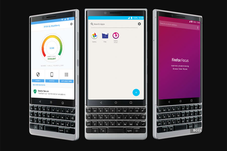 BlackBerry KEY2 with QWERTY keyboard launched