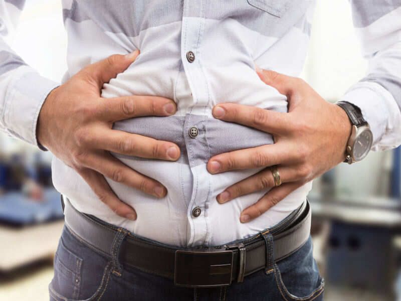 6 easy and effective home remedies to treat stomach bloating