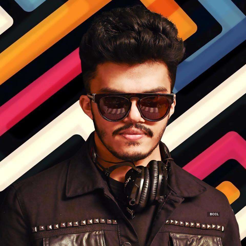 Hardik Hirani, the DJ who can make you groove on his tunes...