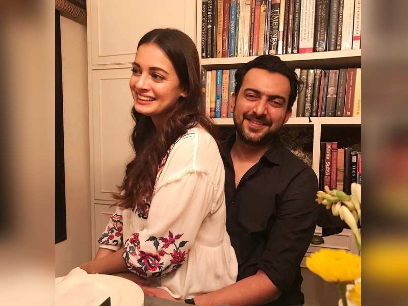 Dia Mirza Gets Captured In A Candid Moment With Her Husband Sahil Sangha