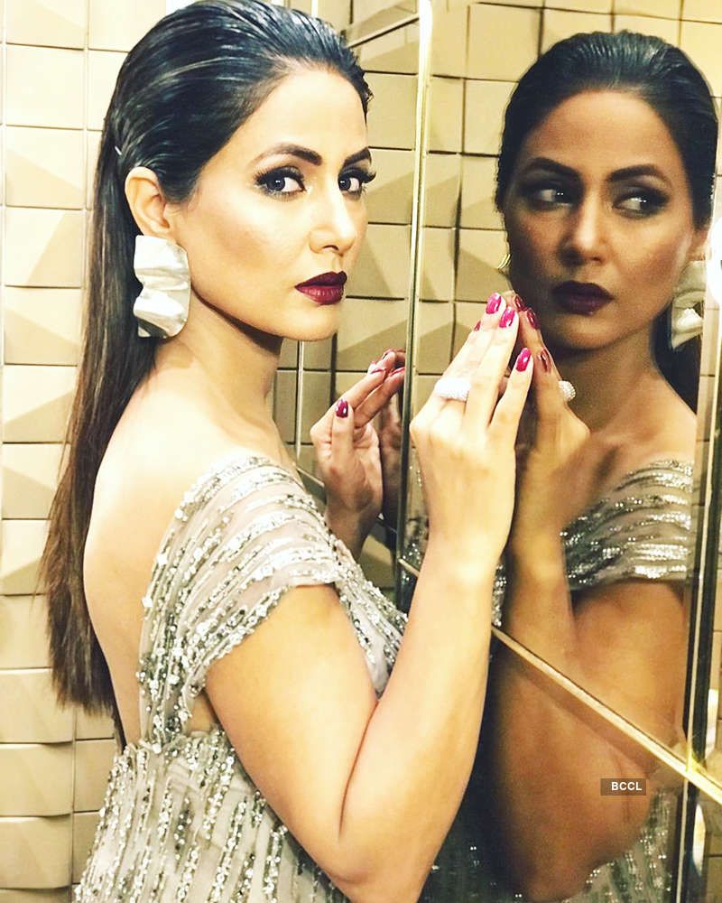 New workout pictures of Hina Khan will inspire you to hit the gym