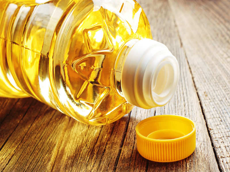 This common COOKING OIL is CANCEROUS! Know what to use instead | The Times  of India