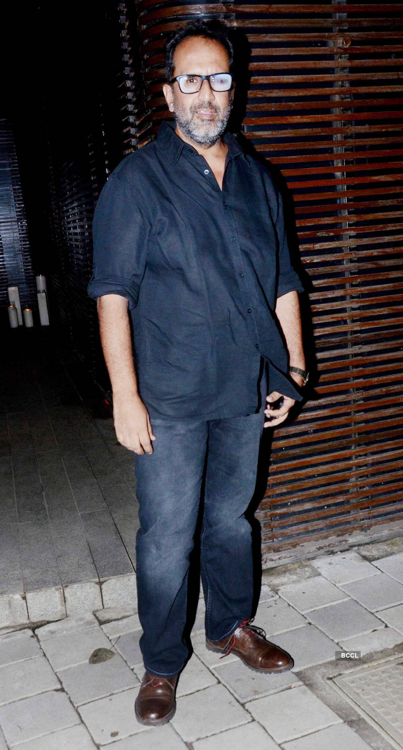 Shah Rukh Khan and Anushka Sharma glam up Aanand L. Rai's birthday party