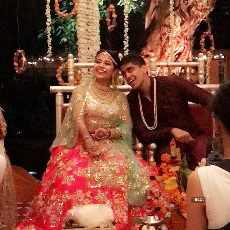 Inside pictures of actress Shweta Tripathi and rapper Chaitanya Sharma’s wedding