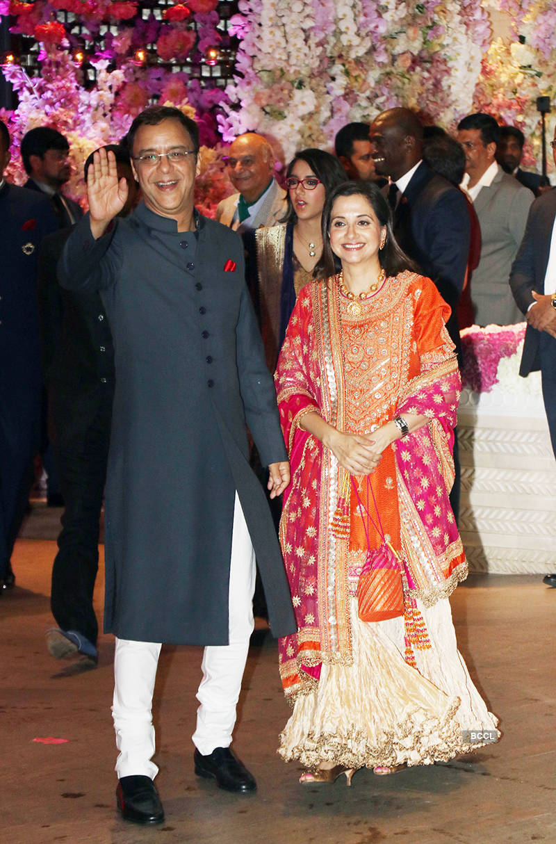 Photos of Shloka Mehta and Akash Ambani's engagement ceremony