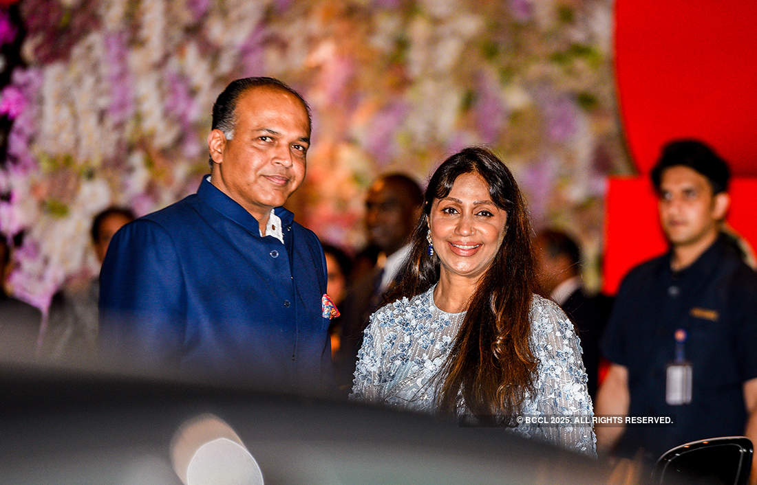 Best photos of Akash Ambani and Shloka Mehta's engagement celebrations