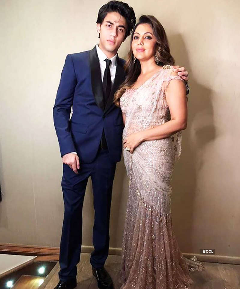 Inside pictures from Shloka Mehta and Akash Ambani's starry engagement ceremony