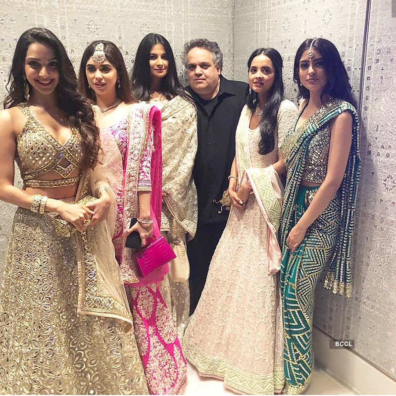 Inside pictures from Shloka Mehta and Akash Ambani's starry engagement ceremony