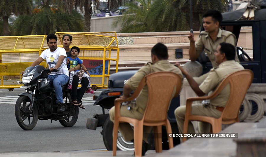 When police broke traffic rules in UP