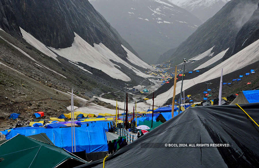 ITBP personnel play saviour for Amarnath yatris