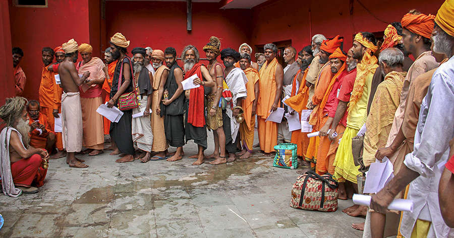 ITBP personnel play saviour for Amarnath yatris