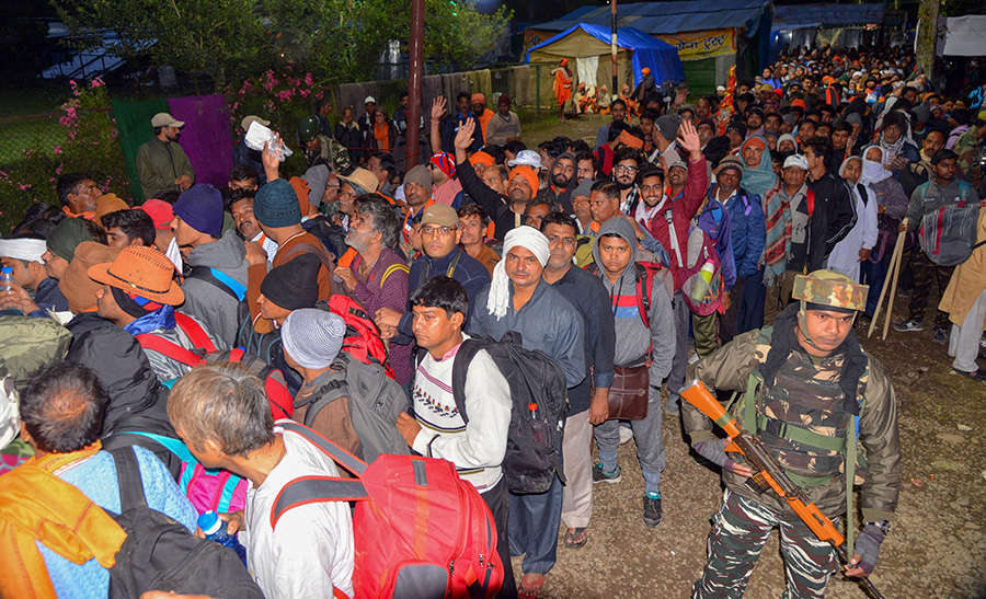 ITBP personnel play saviour for Amarnath yatris